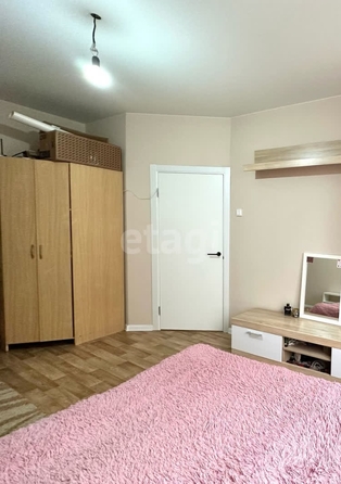 
   Продам 1-комнатную, 33.7 м², генерала Маргелова ул, 5/2

. Фото 1.