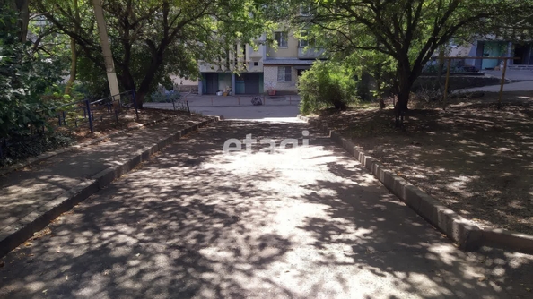 
   Продам 2-комнатную, 53.2 м², 50 лет ВЛКСМ ул, 71/1

. Фото 29.