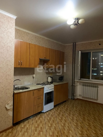 
  Сдам в аренду 1-комнатную квартиру, 42 м², Ставрополь

. Фото 8.