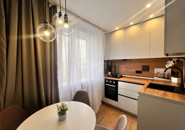 
  Продается 2-комн. квартира, 49 м², Маршала Жукова ул, д. 44
. Фото 2.