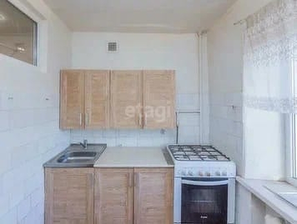 
  Продается 3-комн. квартира, 55.1 м², Объездная ул, д. 9
. Фото 7.