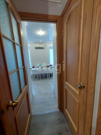
   Продам 3-комнатную, 48.2 м², Доваторцев ул, 33

. Фото 2.