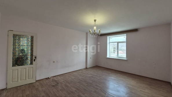 
  Продается 2-комн. квартира, 71.9 м², Осипенко ул, д. 8
. Фото 4.