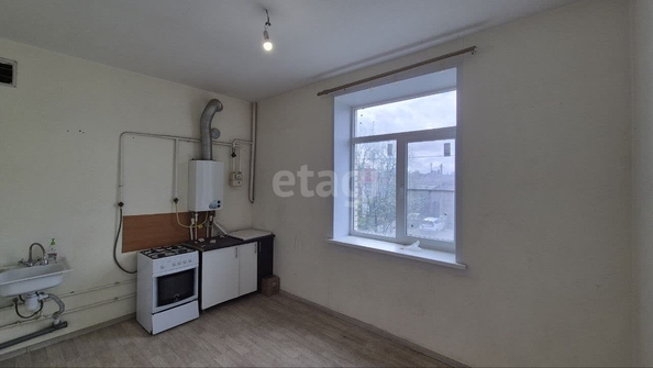 
  Продается 2-комн. квартира, 71.9 м², Осипенко ул, д. 8
. Фото 11.