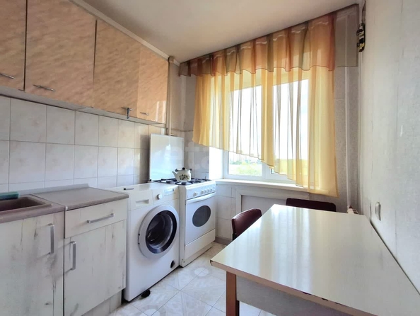 
  Сдам в аренду 3-комнатную квартиру, 56 м², Ставрополь

. Фото 1.