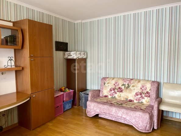 
   Продам 4-комнатную, 180 м², Ленина ул, 245

. Фото 28.