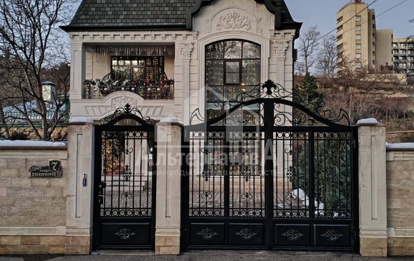 
  Продается дом, 302 м², Кисловодск
. Фото 1.