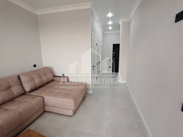 
  Продается 1-комн. квартира, 52.2 м², Октябрьская ул
. Фото 21.