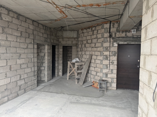 
  Продается 2-комн. квартира, 82 м², Пестова ул, д. 9
. Фото 2.