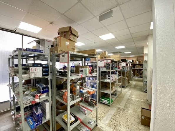 
  Продается торговая площадь, 355 м², Маршала Жукова ул, д. 42
. Фото 8.