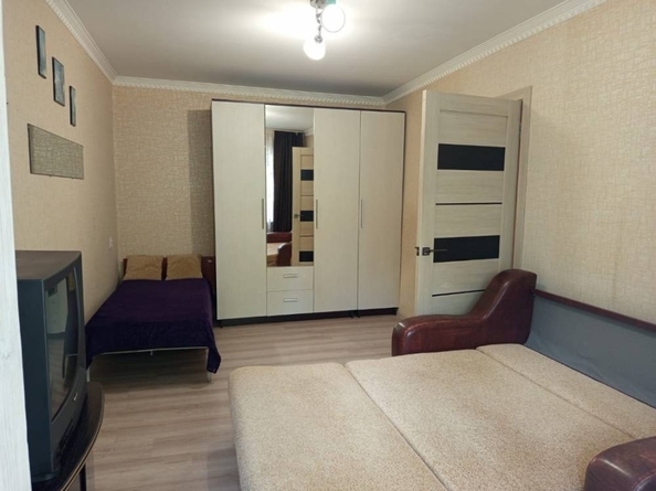 
  Продается 1-комн. квартира, 29 м², Островского ул
. Фото 7.