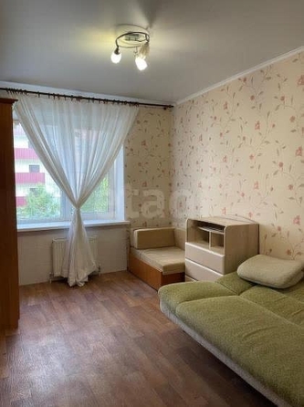 
  Сдается 1-комн. квартира, 28.4 м², Октябрьская ул, д. 192б
. Фото 1.