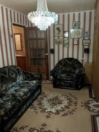 
  Продам 2-комн. квартиру, 42.1 м², 40 лет Октября пр-кт, д. 23
. Фото 1.