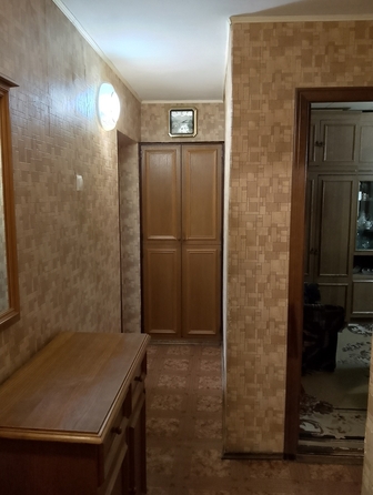 
  Продам 2-комн. квартиру, 42.1 м², 40 лет Октября пр-кт, д. 23
. Фото 16.
