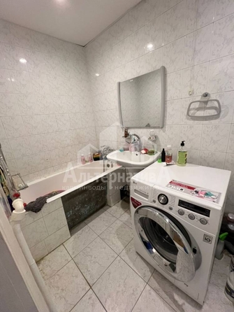 
  Продается 3-комн. квартира, 71.3 м², Островского ул
. Фото 18.
