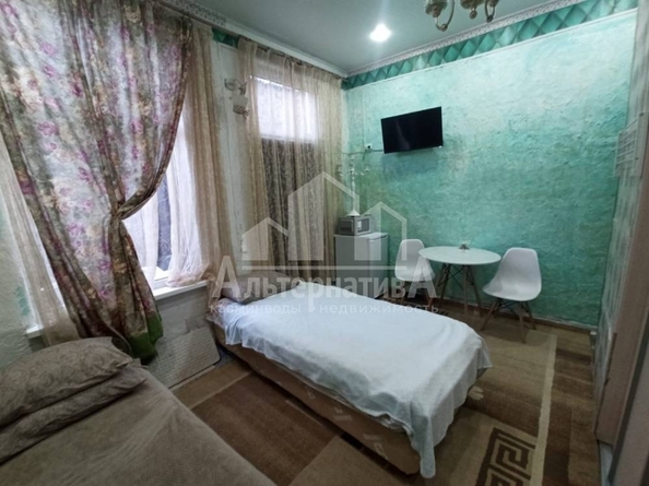 
  Продается 2-комн. квартира, 35 м², Чкалова ул
. Фото 1.