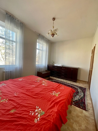 
  Сдается 2-комн. квартира, 42 м², Крайнего ул, д. 71
. Фото 2.