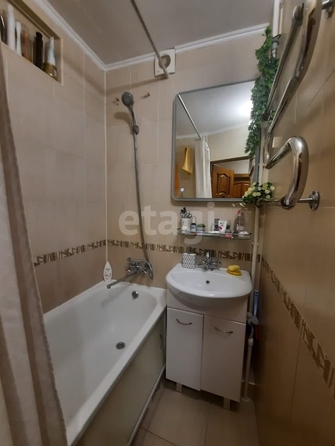 
  Продается 3-комн. квартира, 70 м², М.Морозова ул, д. 106
. Фото 15.