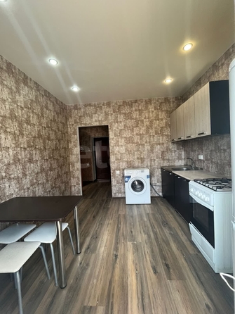 
  Продается 1-комн. квартира, 37.4 м², Ленина ул, д. 194/1
. Фото 5.