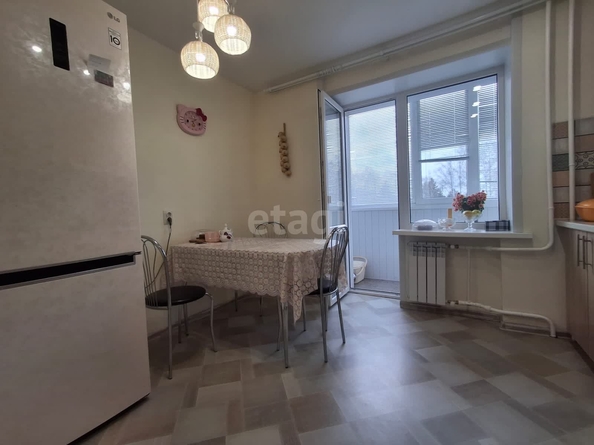 
  Продается 2-комн. квартира, 52 м², Ленина ул, д. 156/2
. Фото 7.