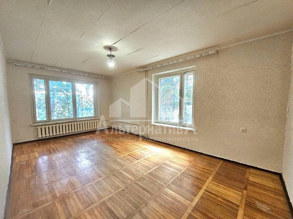 
  Продается 1-комн. квартира, 32 м², Крылова ул
. Фото 3.