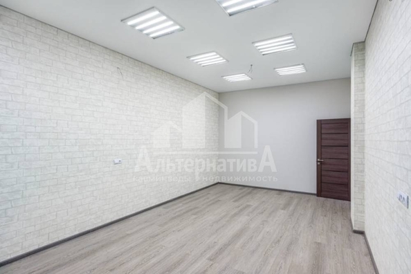 
  Продается универсальное помещение, 49.4 м², Крепостная ул
. Фото 4.
