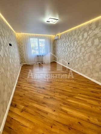 
  Продается 1-комн. квартира, 40 м², Победы пр-кт
. Фото 2.