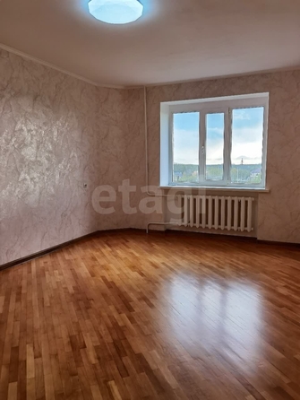 
  Продается 2-комн. квартира, 77 м², Пирогова ул, д. 70
. Фото 8.