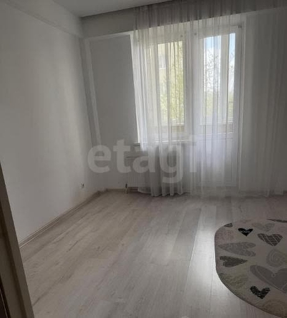 
  Сдается 2-комн. квартира, 70 м², Матросова ул, д. 65а
. Фото 2.