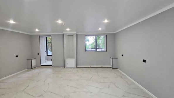 
  Продается универсальное помещение, 56 м², Велинградская ул
. Фото 5.