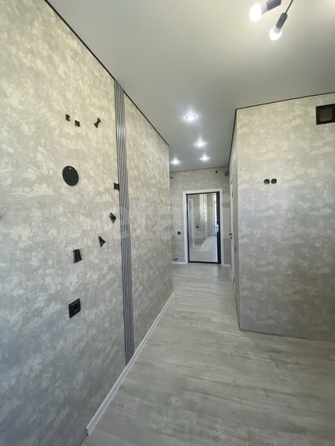 
  Продается 1-комн. квартира, 40 м², 45 Параллель ул, д. 83
. Фото 4.