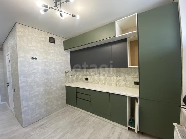 
  Продается 1-комн. квартира, 40 м², 45 Параллель ул, д. 83
. Фото 8.