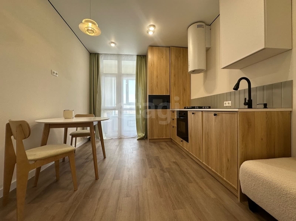 
  Продается 2-комн. квартира, 53 м², Николая Голодникова ул, д. 7к1
. Фото 3.