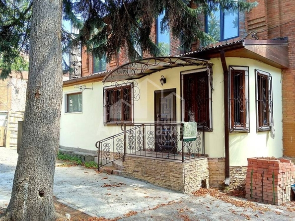 
  Продается 1-комн. квартира, 42 м², Александра Солженицына ул
. Фото 1.