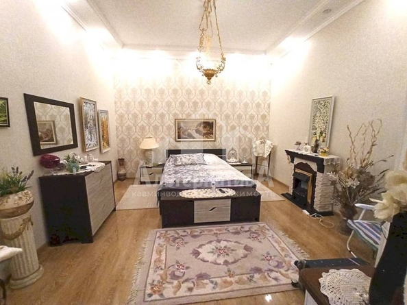 
  Продается 1-комн. квартира, 42 м², Александра Солженицына ул
. Фото 4.