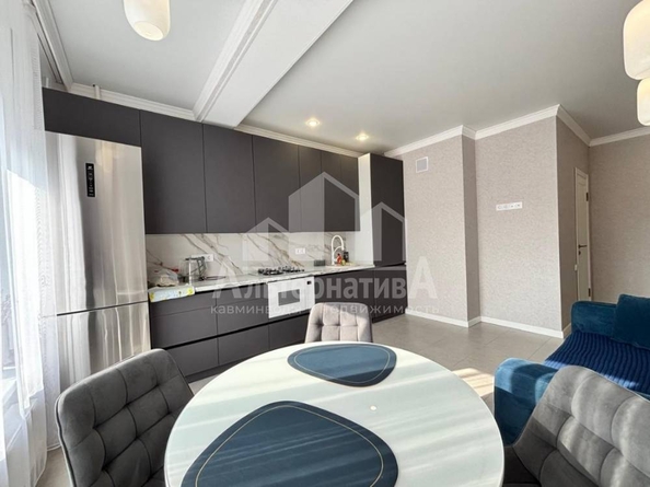 
  Продается 1-комн. квартира, 43.7 м², Замковая ул
. Фото 1.