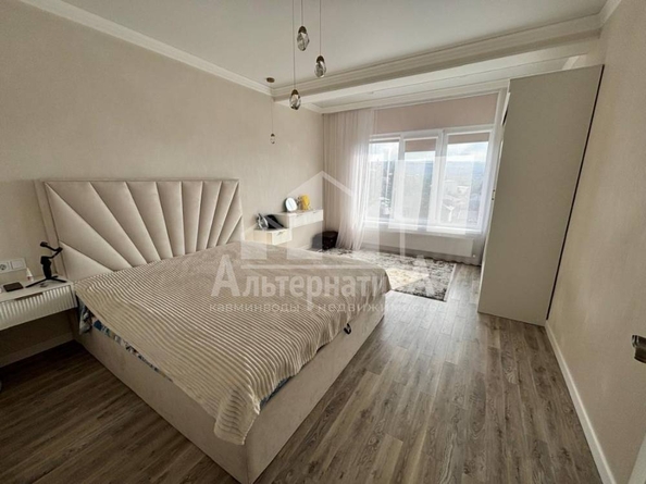 
  Продается 1-комн. квартира, 43.7 м², Замковая ул
. Фото 6.