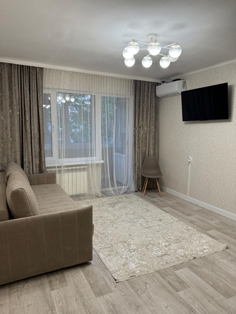 
  Сдается 1-комн. квартира, 37 м², Аллея Строителей ул, д. 4
. Фото 1.
