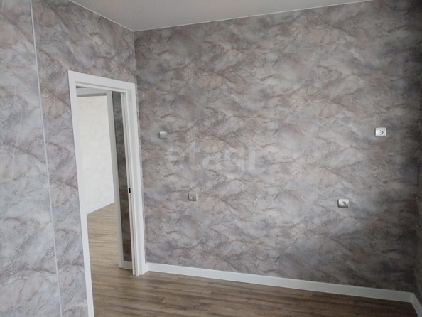
  Продается 1-комн. квартира, 37.3 м², Рогожникова ул, д. 3
. Фото 3.