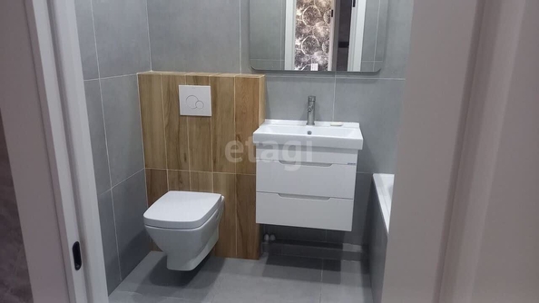 
  Продается 1-комн. квартира, 37.3 м², Рогожникова ул, д. 3
. Фото 11.
