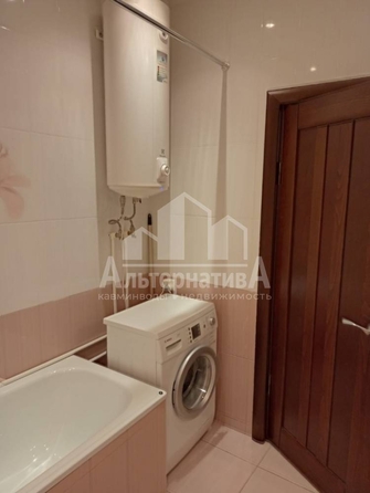 
  Продается 1-комн. квартира, 56 м², Кирова ул
. Фото 9.
