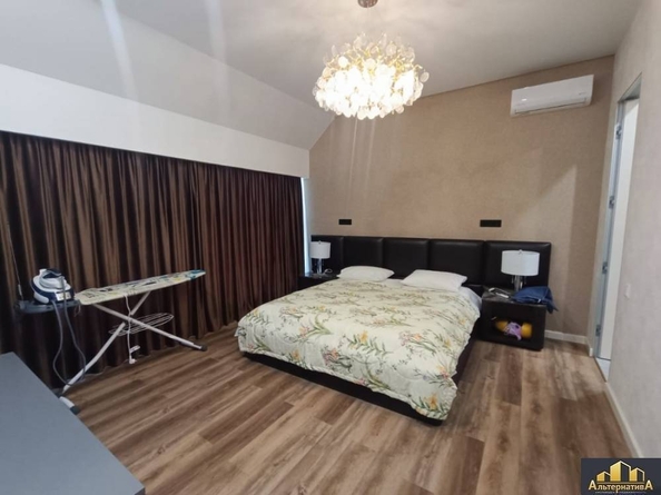 
  Продается 4-комн. квартира, 130 м², Шаумяна ул
. Фото 12.