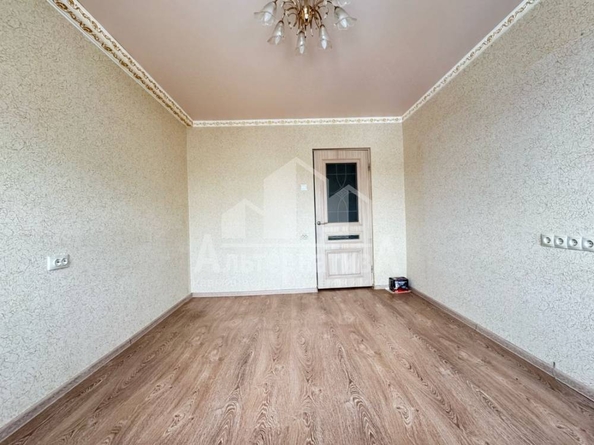 
  Продается 2-комн. квартира, 34 м², Красивая ул
. Фото 2.