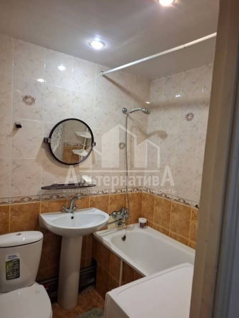 
  Продается 1-комн. квартира, 38 м², Бульварная ул
. Фото 8.