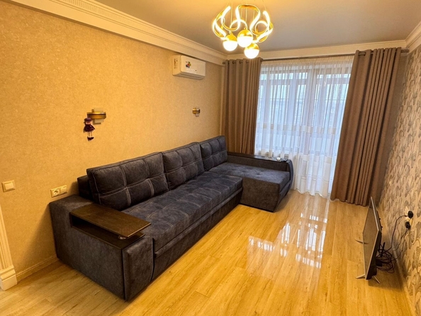 
  Продается 1-комн. квартира, 32 м², Украинская ул, д. 60
. Фото 1.