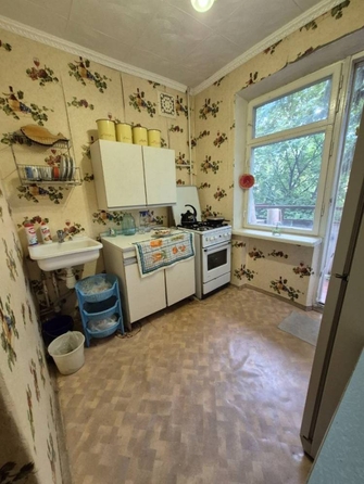 
  Продается 2-комн. квартира, 39 м², Андрея Губина ул
. Фото 8.