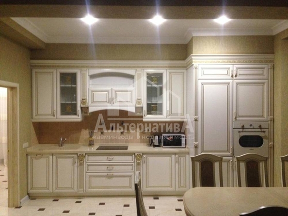 
  Продается 3-комн. квартира, 114 м², Шаумяна ул
. Фото 4.