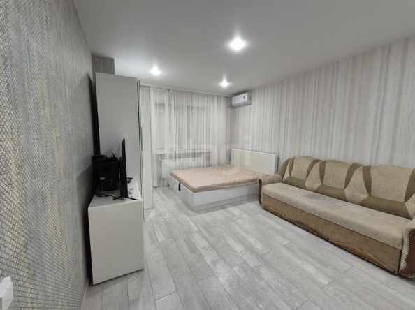 
  Сдается 1-комн. квартира, 35 м², Доваторцев ул, д. 90/3
. Фото 1.
