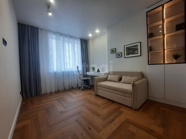 
  Продается 3-комн. квартира, 84 м², Алексея Яковлева ул, д. 1/1
. Фото 12.
