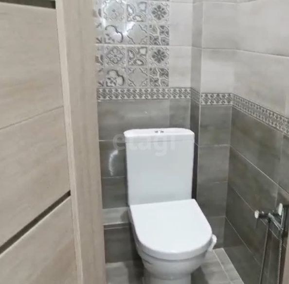 
  Продается 1-комн. квартира, 42.6 м², генерала Маргелова ул, д. 5/2
. Фото 8.